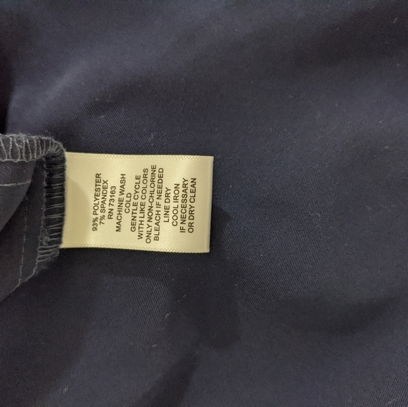 Dress - Picture 3 of 4